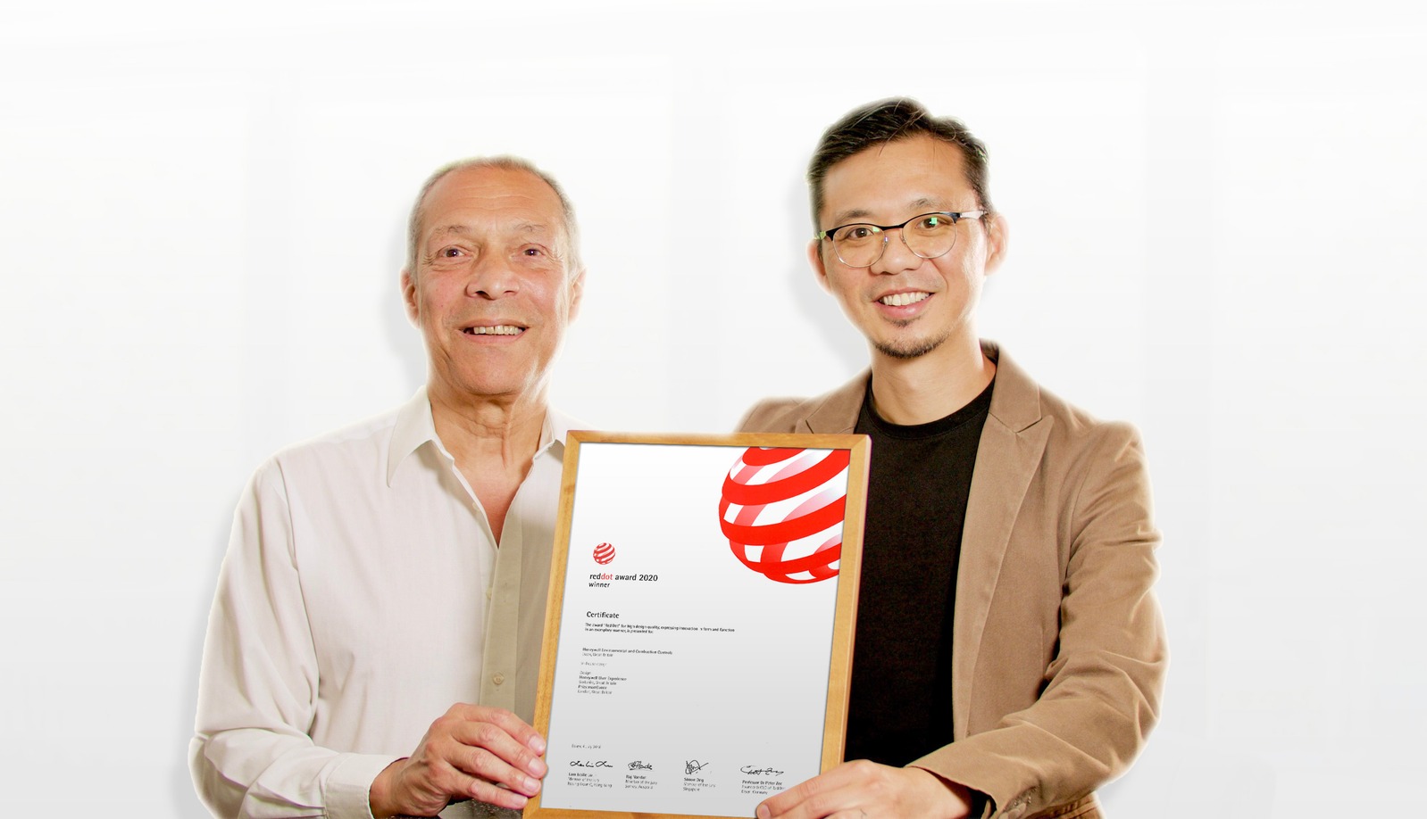 Accepting an international design award for Taxie