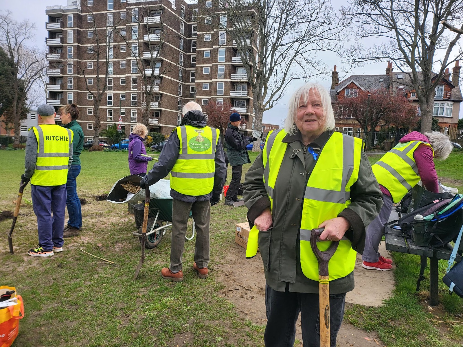 Volunteers planting a native hedgerow in Manor Park