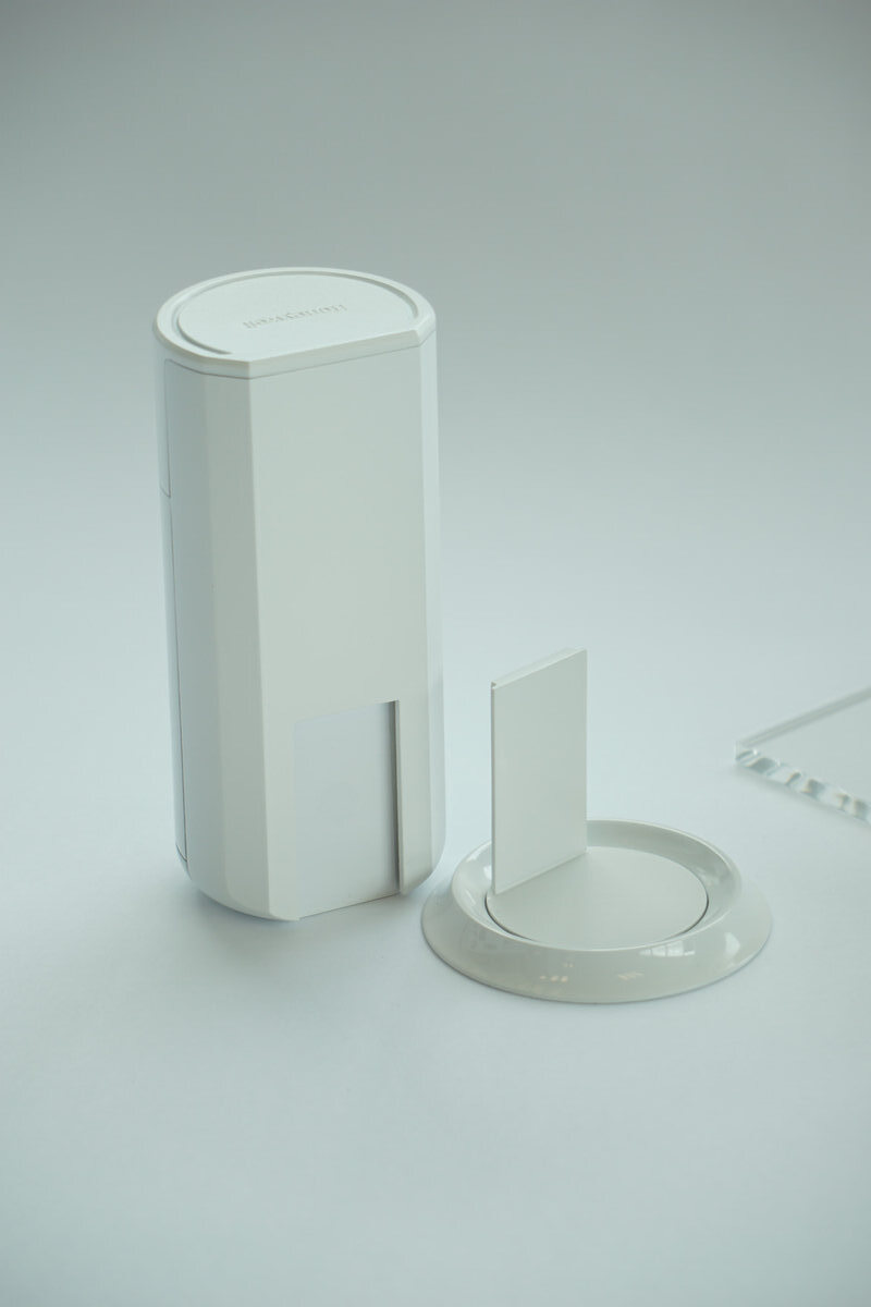 Indoor camera appearance model close-up